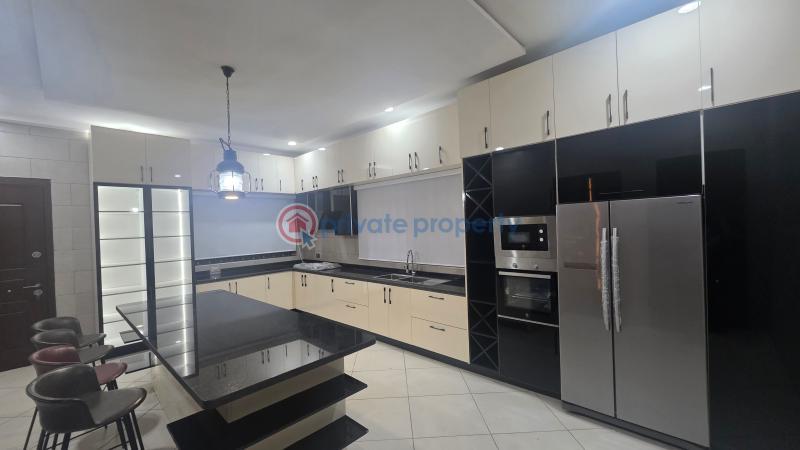 5 bedroom House For Sale East Airport Accra Metropolitan  - 4