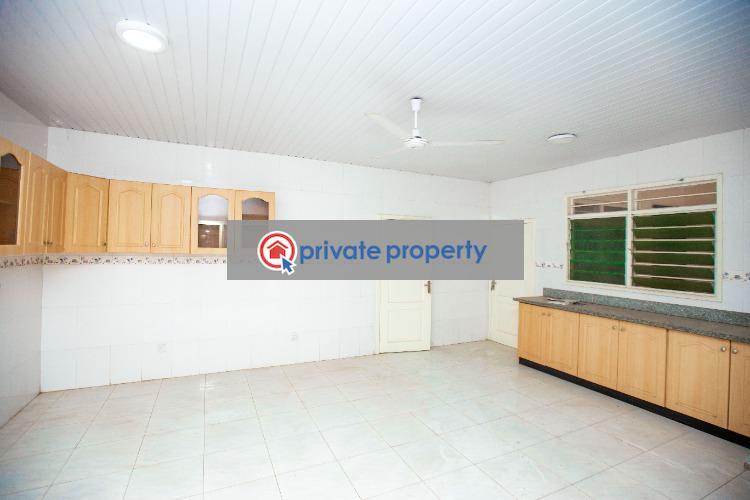 4 bedroom House For Sale &nbsp;emefs Estate Afienya Tema Accra - 11