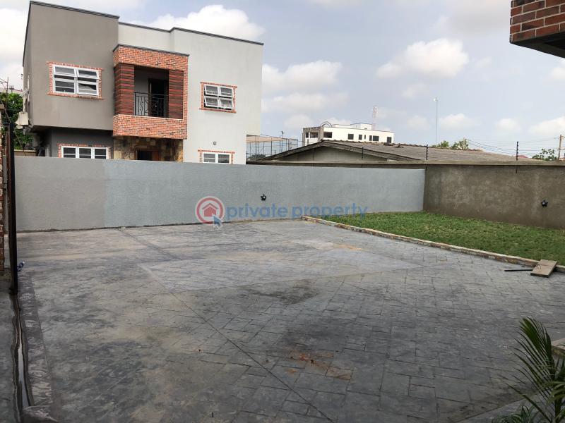 4 bedroom House For Sale Adjirigannor Near The Galaxy School Annex Accra Metropolitan  - 11