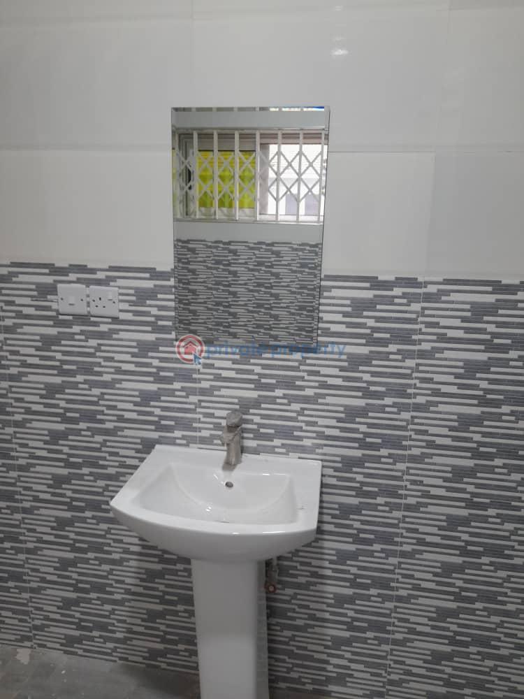 4 bedroom House For Rent Ambassadorial Enclave Roman Ridge Accra - 7