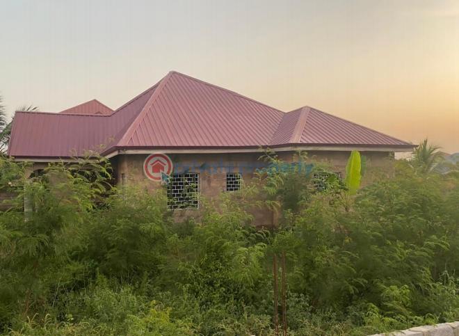 4 bedroom House For Sale Weija Tollbooth, Tuba Kokrobite Weija Ga South Municipal Accra - 1