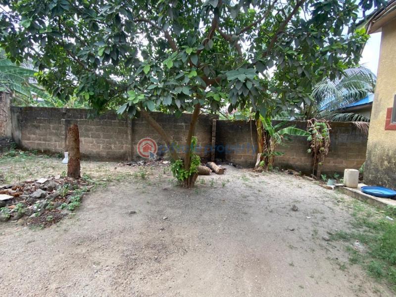 4 bedroom House For Sale Doboro. Behind Blueskies Suhum/Kraboa/Coaltar Eastern Region - 12