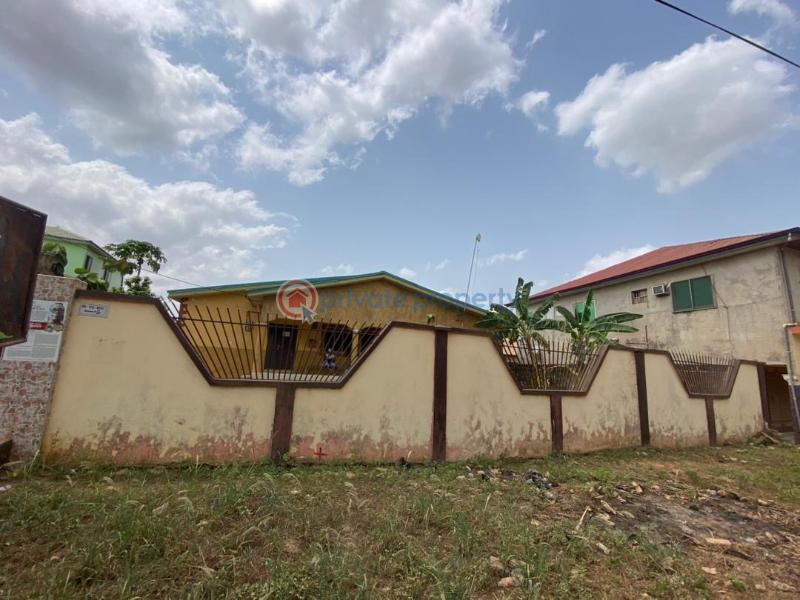 4 bedroom House For Sale Doboro. Behind Blueskies Suhum/Kraboa/Coaltar Eastern Region - 5
