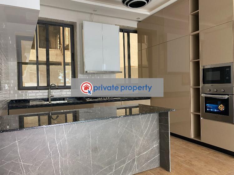 4 bedroom House For Sale &nbsp;roman Ridge Accra Metropolitan  - 7