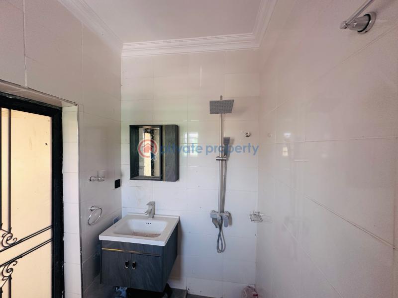 4 bedroom House For Sale Baatsonaa Spintex Accra - 10