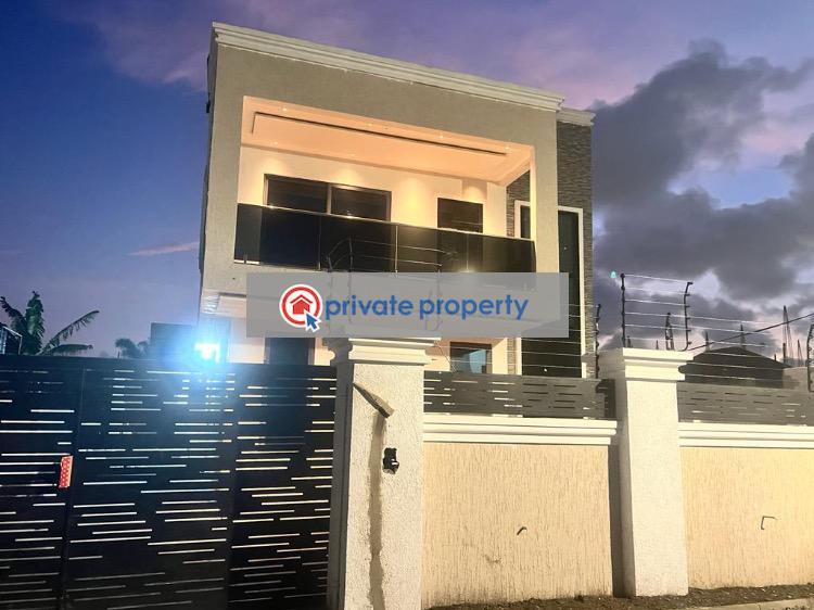 4 bedroom House For Sale &nbsp;lashibi Accra Metropolitan  - 9