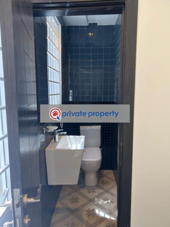 4 bedroom House For Sale &nbsp;greda Estate Teshie-Nungua Estates Accra - 5