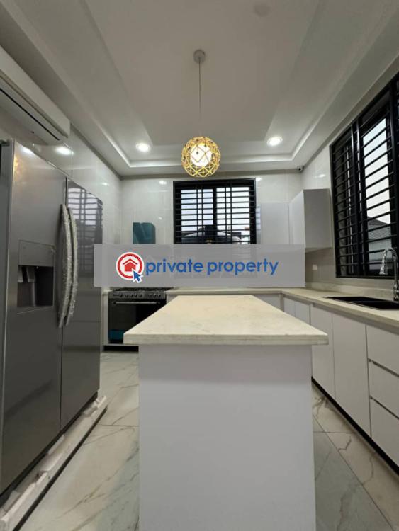 4 bedroom House For Sale &nbsp;school Junction (adjiringanor) Ashaley Botwe Adenta Municipal Accra - 4