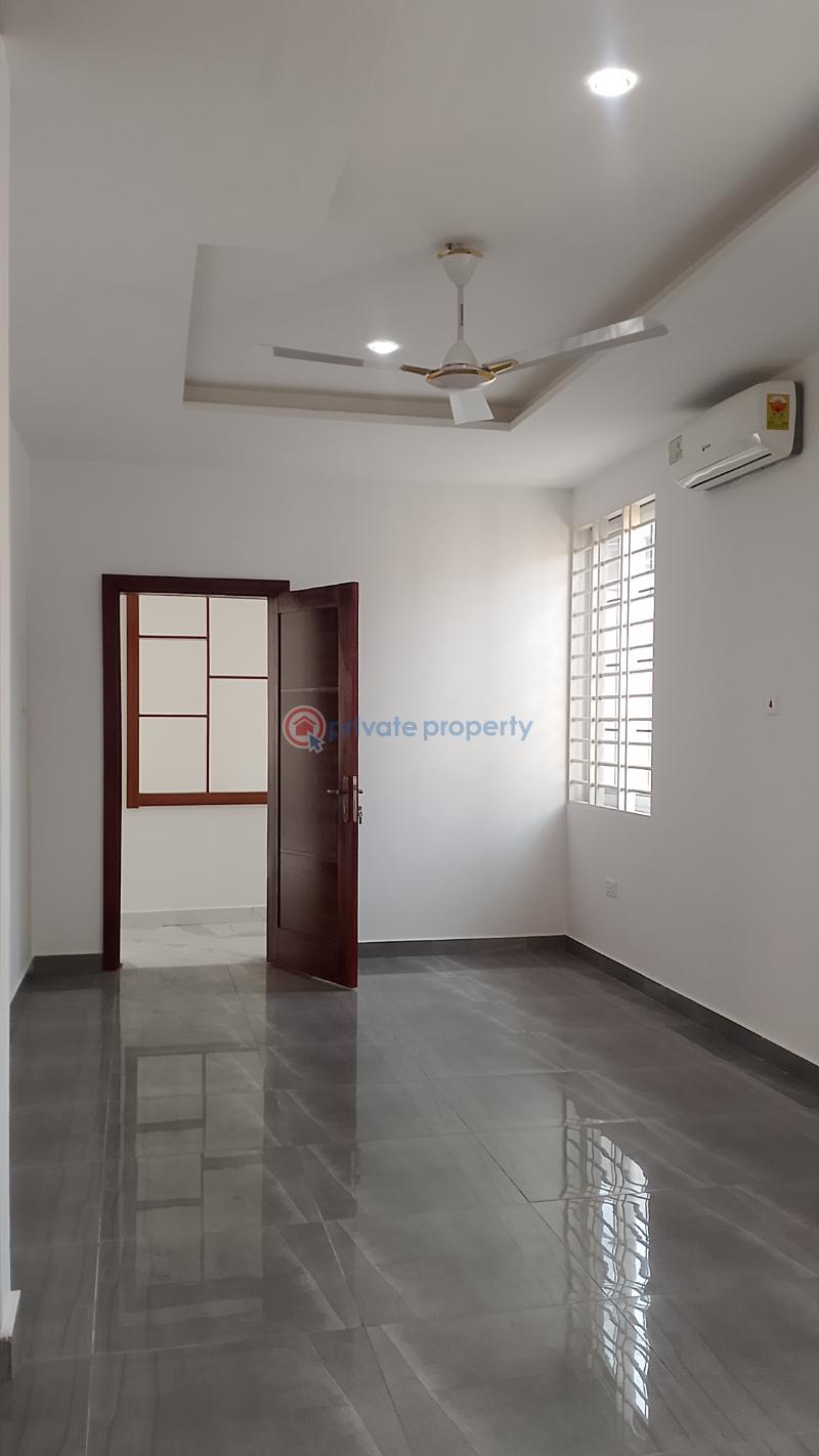 4 bedroom House For Rent East Airport, Spotlight. East Airport Airport Residential Area Accra - 3