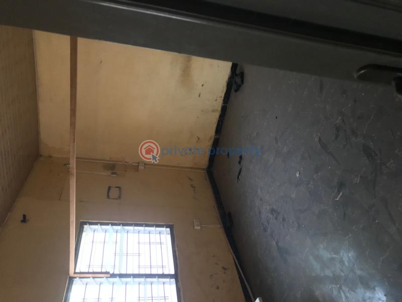 4 bedroom House For Rent Been To Kwashieman Accra - 6