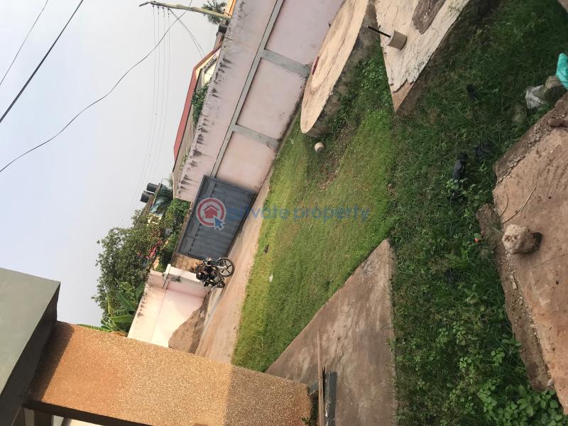 4 bedroom House For Rent Been To Kwashieman Accra - 3