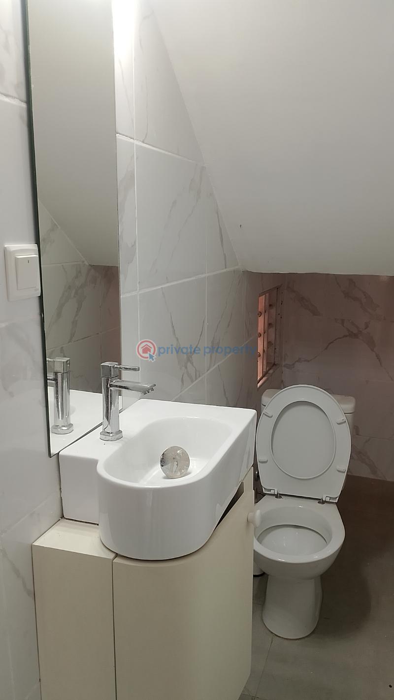 4 bedroom House For Rent East Airport, Spotlight. East Airport Airport Residential Area Accra - 2