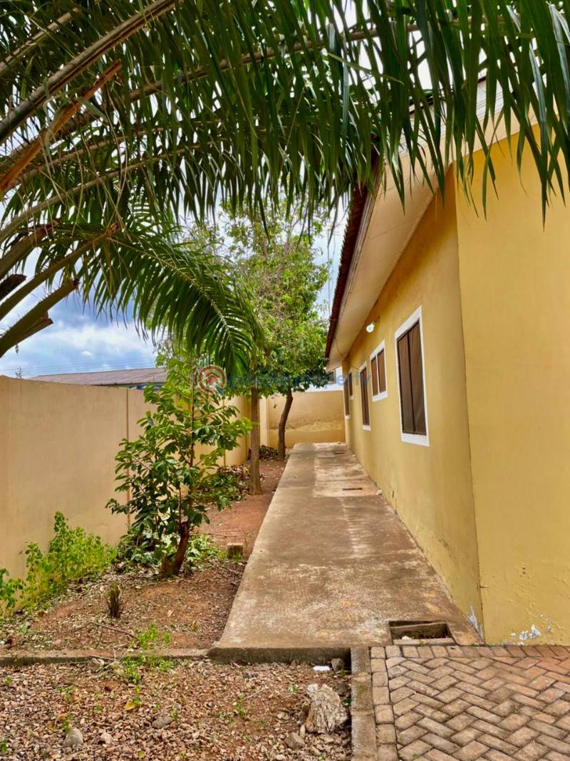 4 bedroom Apartment For Sale Foster Home Adenta Municipal Accra - 1