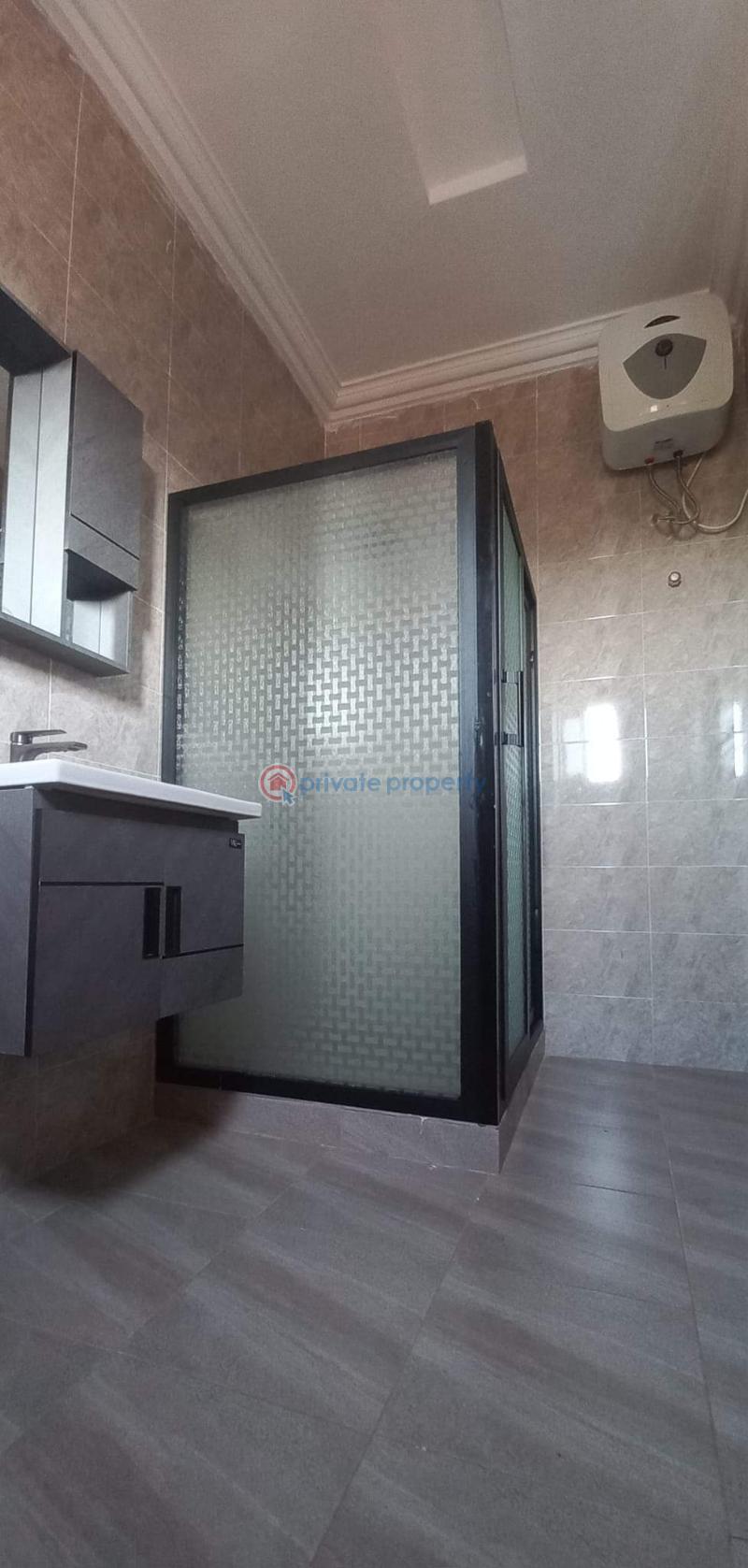4 bedroom House For Sale Oyarifa Adenta Municipal Accra - 6