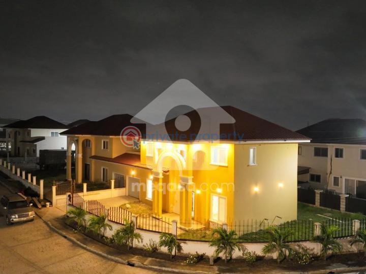 4 bedroom House For Sale Accra New Town  - 0