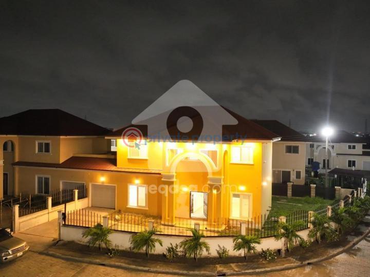 4 bedroom House For Sale Accra New Town  - 3