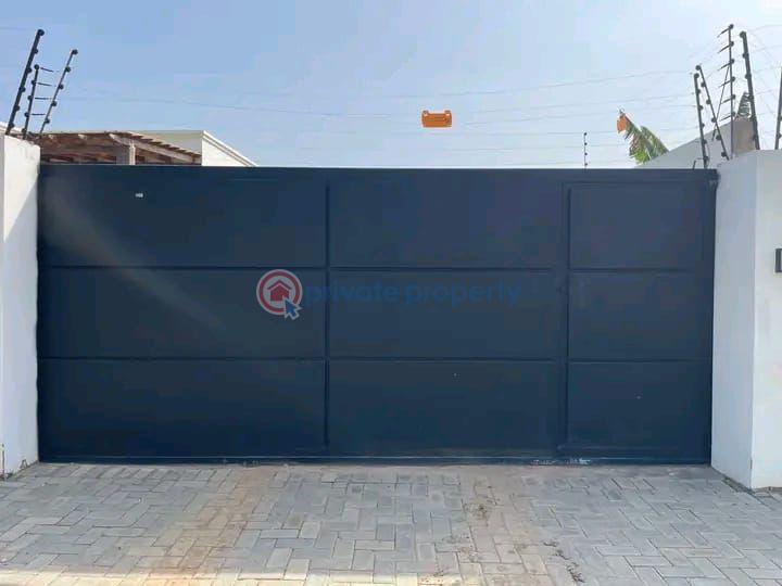 4 bedroom House For Sale Odumase Pokuase Accra Metropolitan  - 7