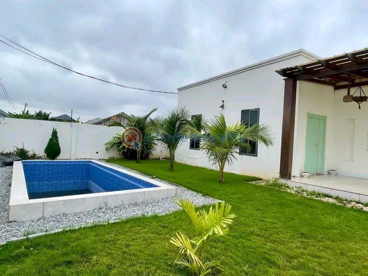4 bedroom House For Sale Odumase Pokuase Accra Metropolitan  - 1