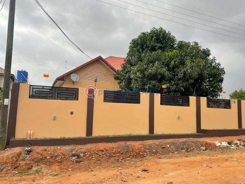 4 bedroom House For Sale Oyibi Accra Metropolitan  - 4