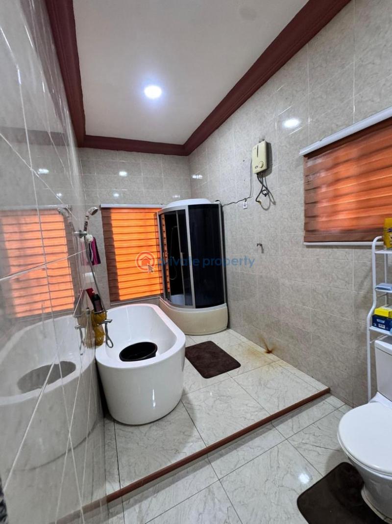 4 bedroom House For Sale After Kronum Buoho. Kumasi Metropolitan Ashanti - 13