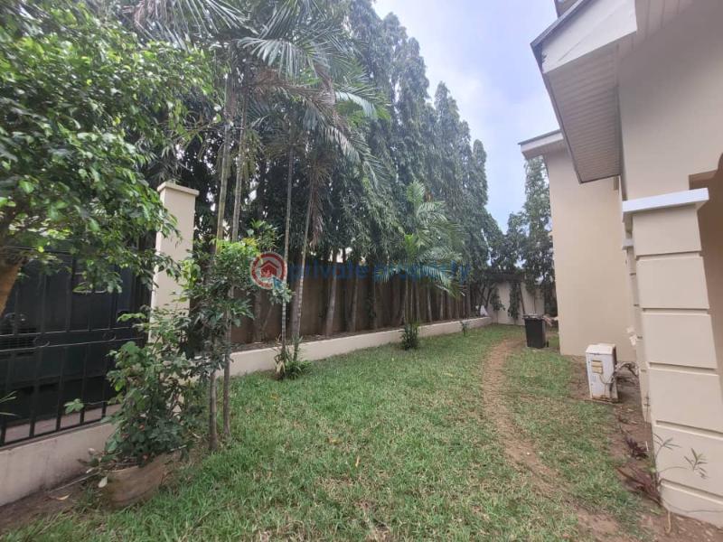 4 bedroom House For Sale Abelemkpe Accra - 1