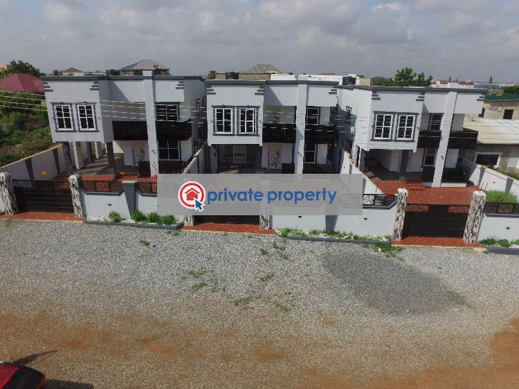 4 bedroom Detached Duplex For Sale &nbsp;lakeside Road Adenta Municipal Accra - 0