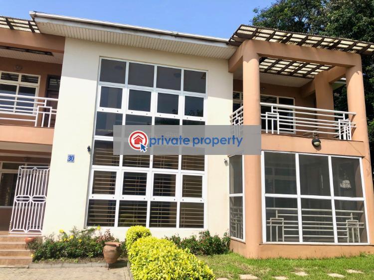 4 bedroom Townhouse For Rent &nbsp;ridge Accra North Ridge  - 17