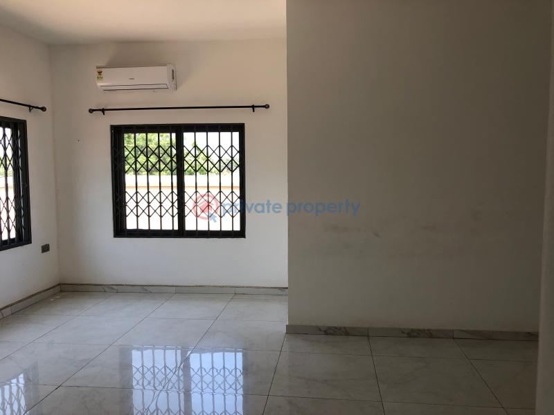 4 bedroom Detached Duplex For Sale Gimpa Road Legon Accra - 9