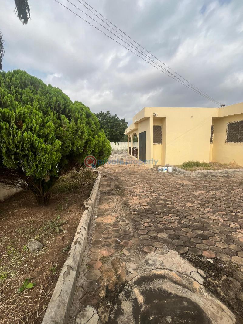 4 bedroom House For Sale Haatso Ga East Municipal Accra - 2