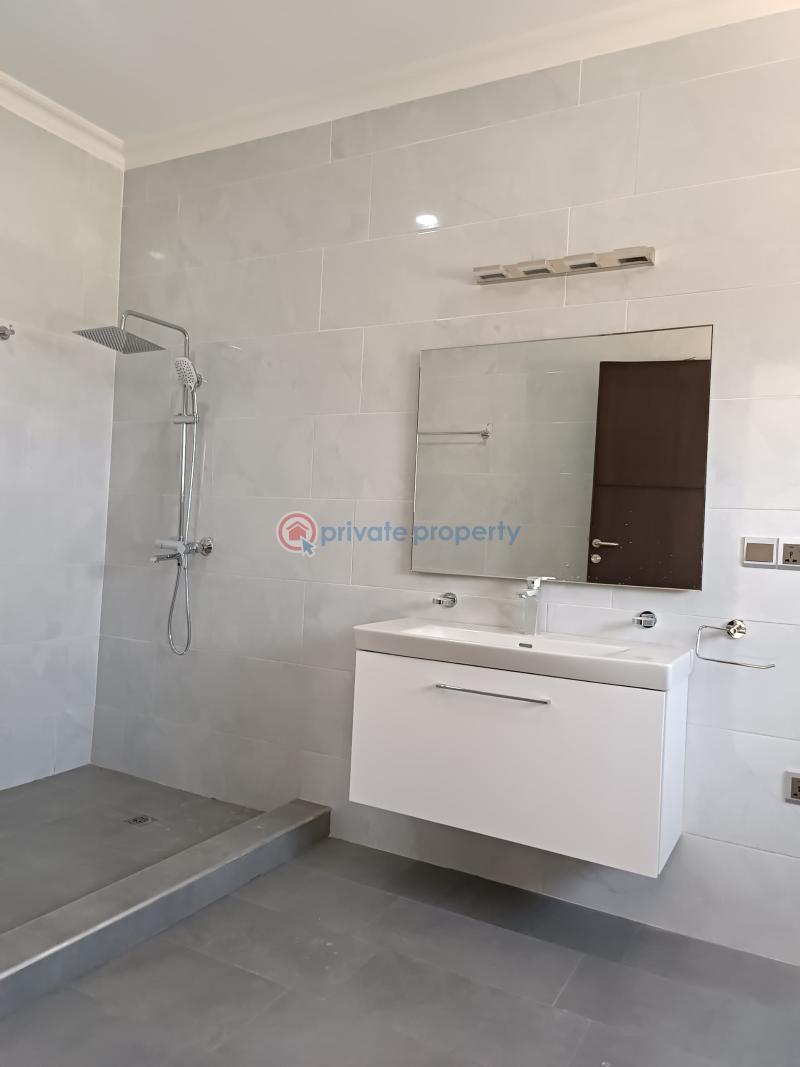 4 bedroom House For Sale East Legon Accra - 8