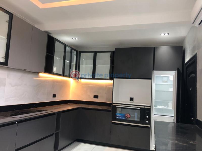 4 bedroom Townhouse For Sale Dzorwulu Accra - 1