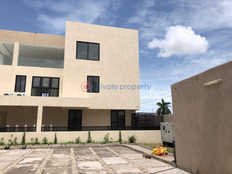 4 bedroom Townhouse For Sale Dzorwulu Accra - 0