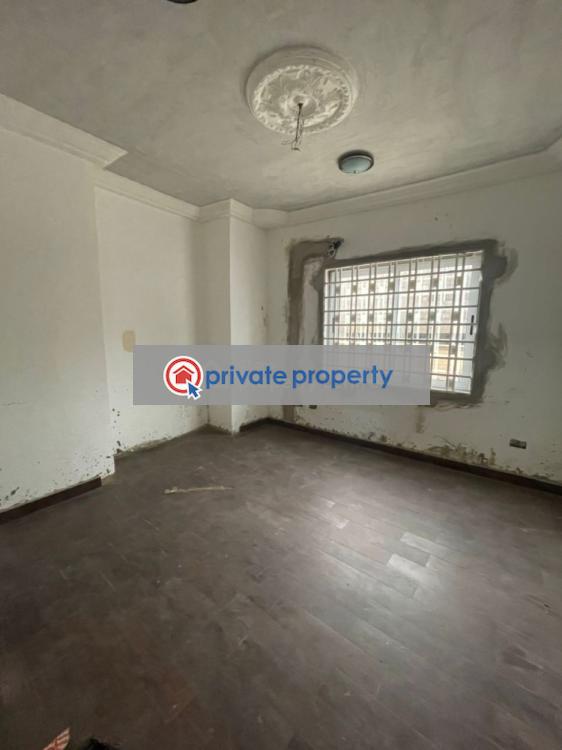 5 bedroom Townhouse For Sale &nbsp;behind Atlantic Mall North Legon Accra - 5