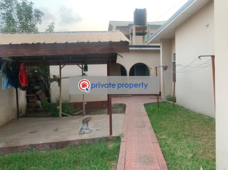 4 bedroom Detached Bungalow For Sale &nbsp;redco Madina La Nkwantanang Madina Municipal Accra - 3