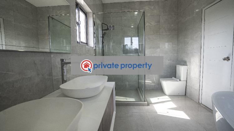 4 bedroom House For Sale &nbsp;burma Hills Accra Metropolitan  - 9