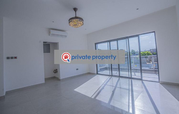 4 bedroom House For Sale &nbsp;burma Hills Accra Metropolitan  - 1