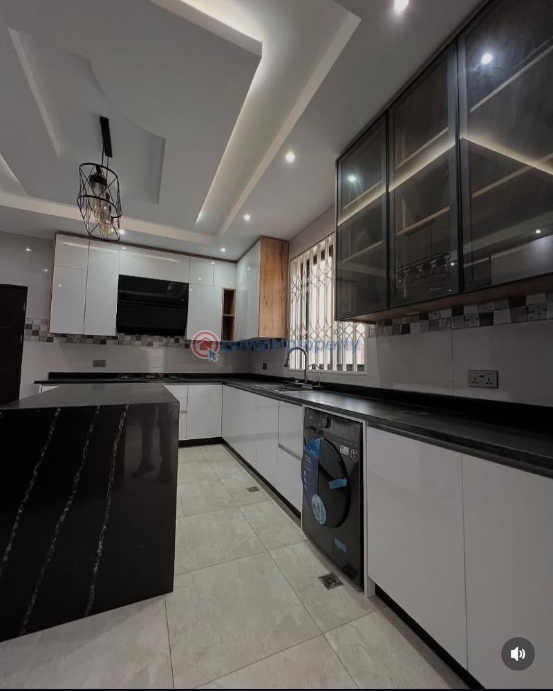 4 bedroom House For Sale East Legon Ogbojo Accra - Ghana East Legon  - 8