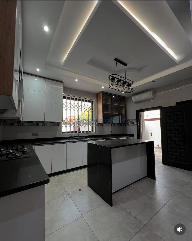 4 bedroom House For Sale East Legon Ogbojo Accra - Ghana East Legon  - 7