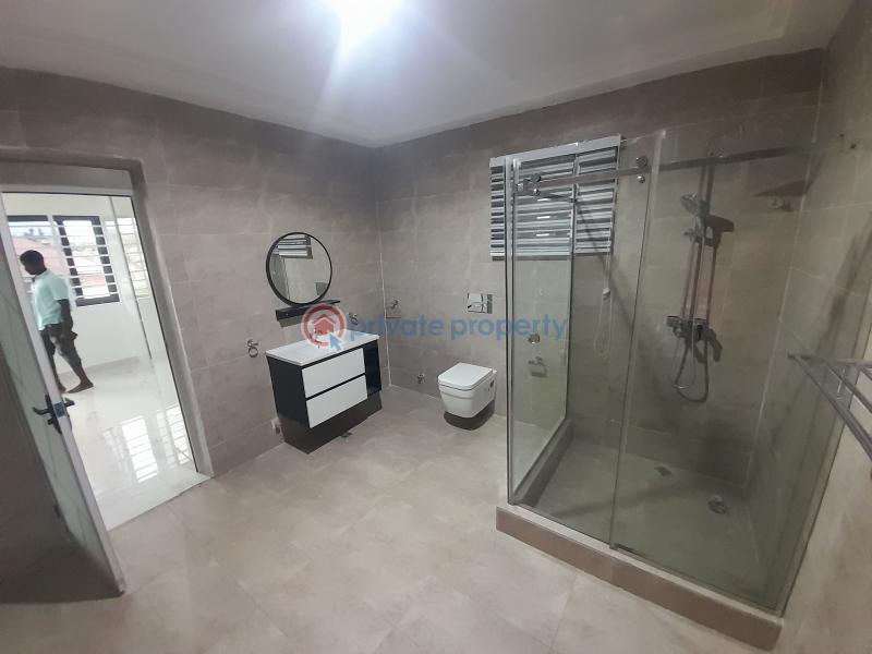 4 bedroom Detached Duplex For Sale Patang Road Adenta Municipal Accra - 8