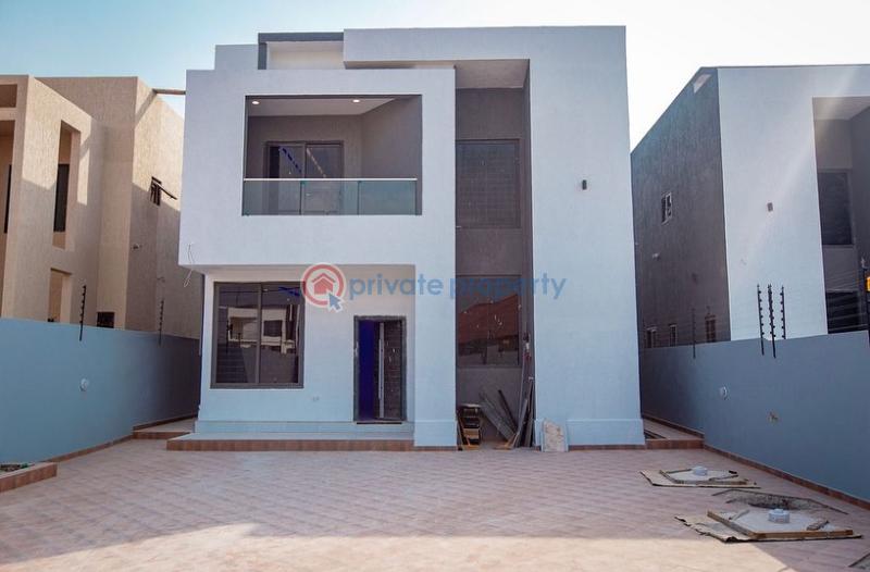 4 bedroom Townhouse For Sale Lakeside Estate East Legon Accra - 1