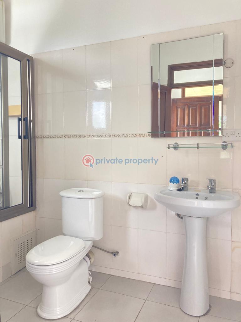 4 bedroom House For Rent Airport Residential Area Accra - 2