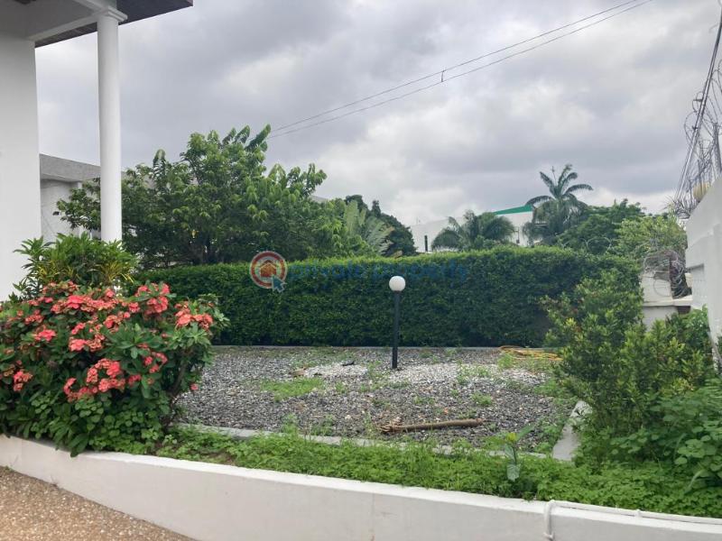 4 bedroom House For Rent Airport Residential Area Accra - 4