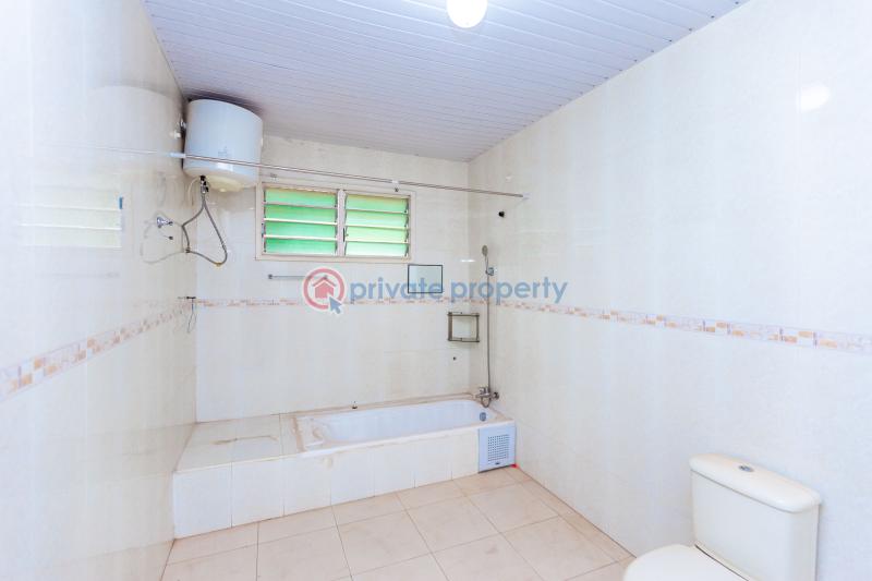 4 bedroom House For Sale Afienya Tema Accra - 15