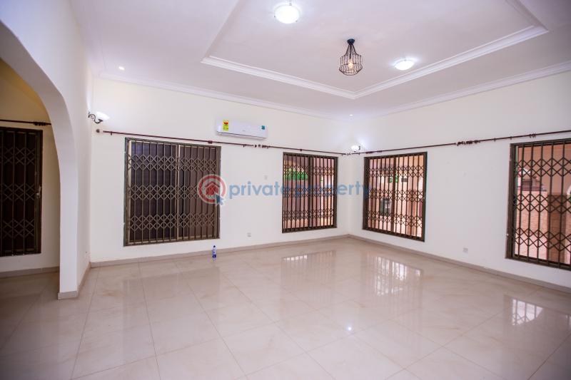 4 bedroom House For Sale Afienya Tema Accra - 6