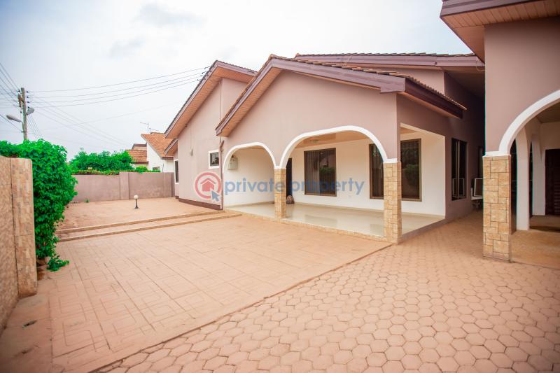 4 bedroom House For Sale Afienya Tema Accra - 1