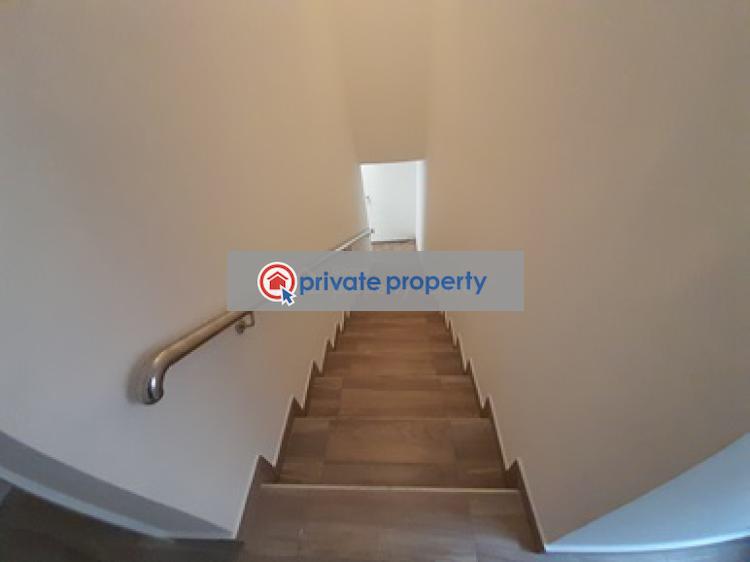 4 bedroom Detached Duplex For Sale &nbsp;legon Road Haatso Ga East Municipal Accra - 12