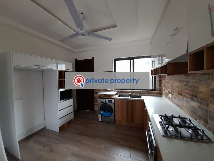 4 bedroom Detached Duplex For Sale &nbsp;legon Road Haatso Ga East Municipal Accra - 5