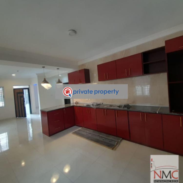 4 bedroom Detached Duplex For Sale &nbsp;malejor Estate Road Adenta Municipal Accra - 4