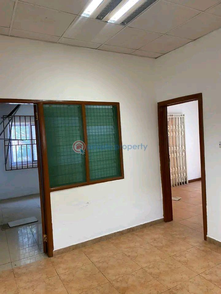 4 bedroom Office Space For Rent Dzorwulu Accra - 5