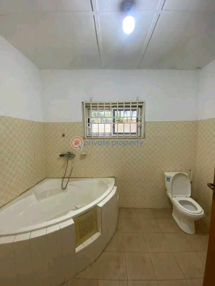 4 bedroom Office Space For Rent Dzorwulu Accra - 3
